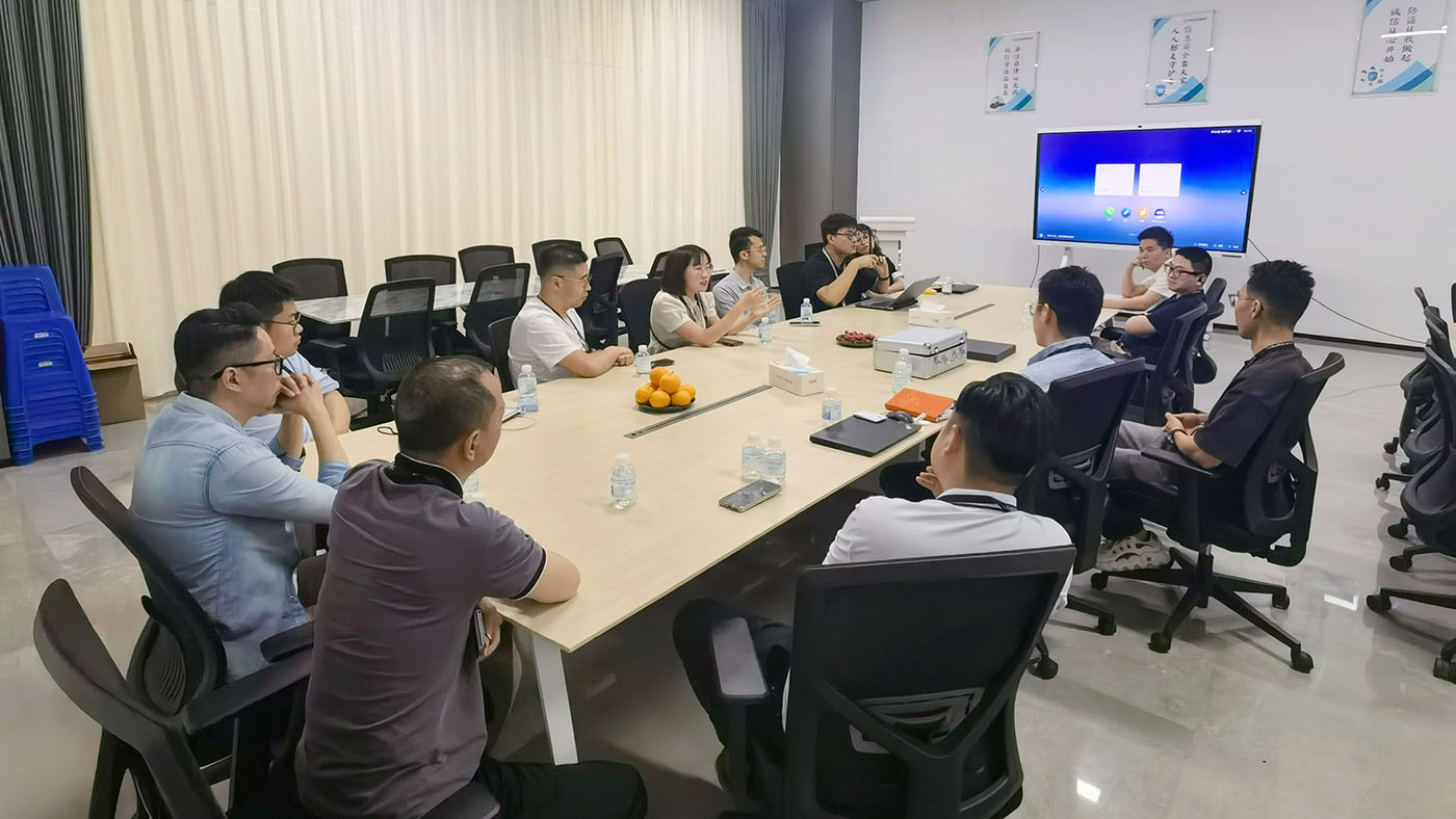 AI智能眼镜同盟来访尊龙集团官网元启 ，探产业链协同发展